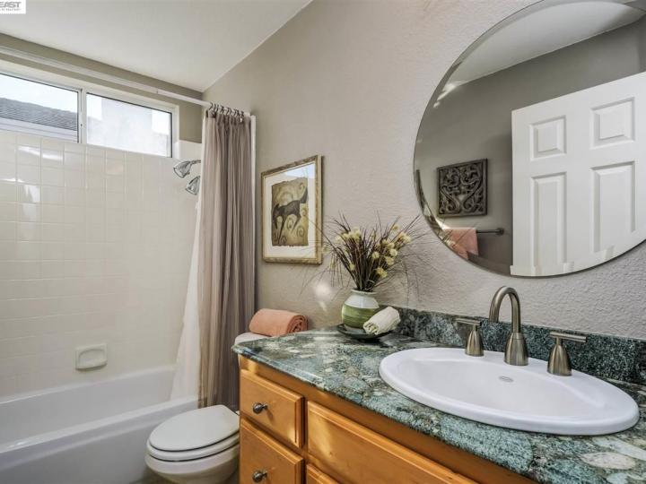8218 Creekside Dr, Dublin, CA | The Images. Photo 10 of 23