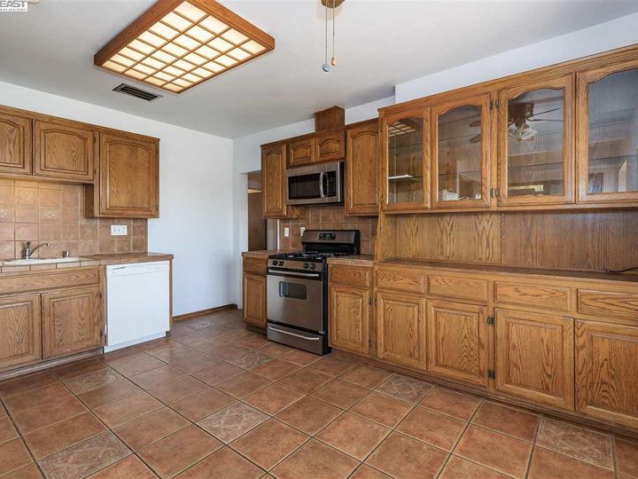 830 First St, Rodeo, CA | . Photo 17 of 40