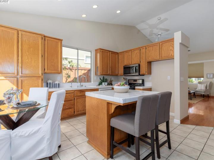 831 Stonewood Ct, Brentwood, CA | Brentwood. Photo 12 of 35