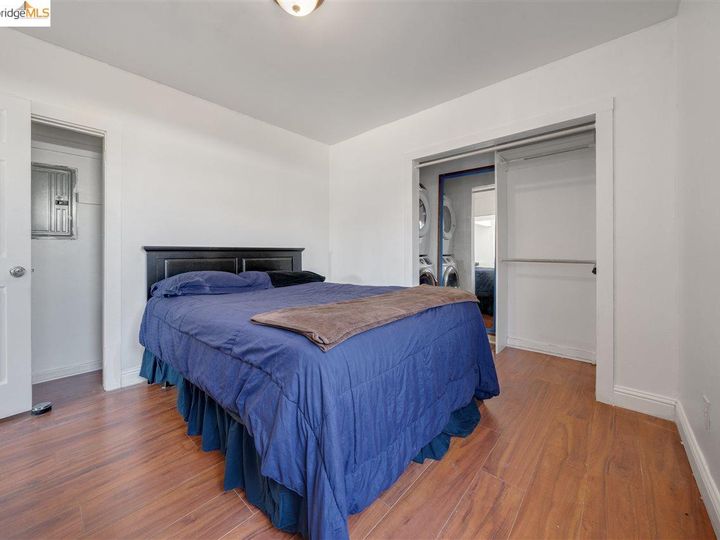 8524 Dowling, Oakland, CA | East Oakland. Photo 13 of 24