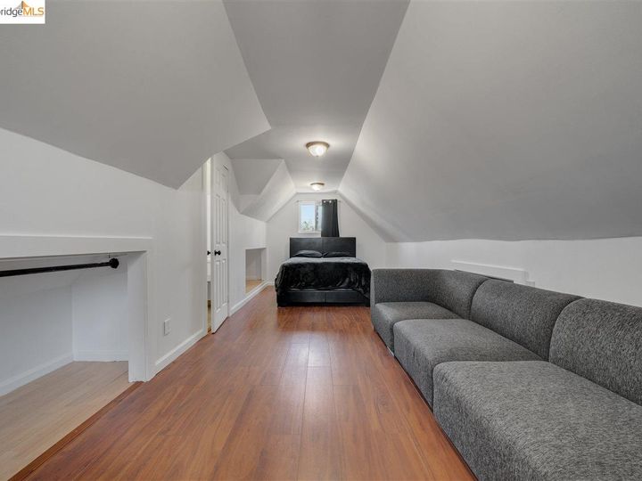 8524 Dowling, Oakland, CA | East Oakland. Photo 18 of 24