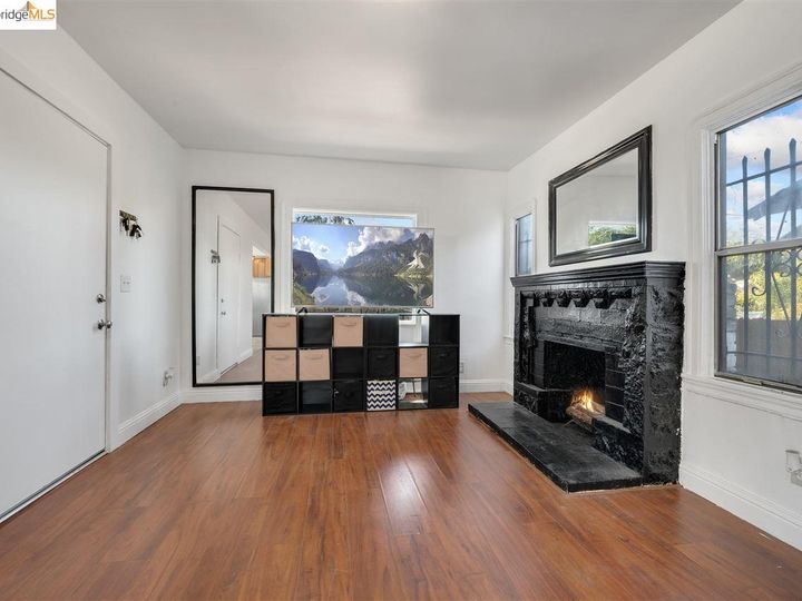 8524 Dowling, Oakland, CA | East Oakland. Photo 5 of 24