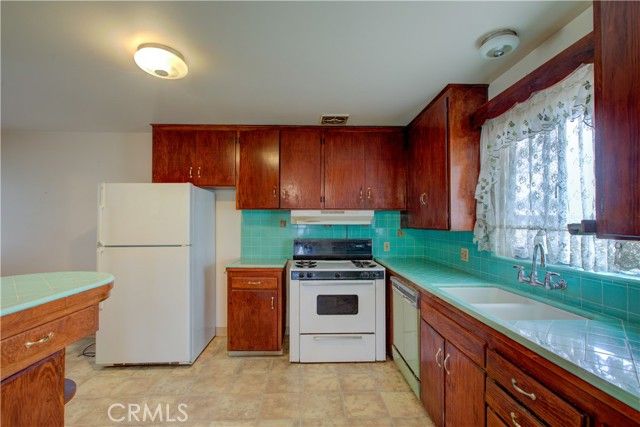 858 R St, Newman, CA | . Photo 17 of 42
