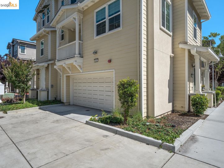 901 Jetty Dr, Richmond, CA, 94804 Townhouse. Photo 35 of 59