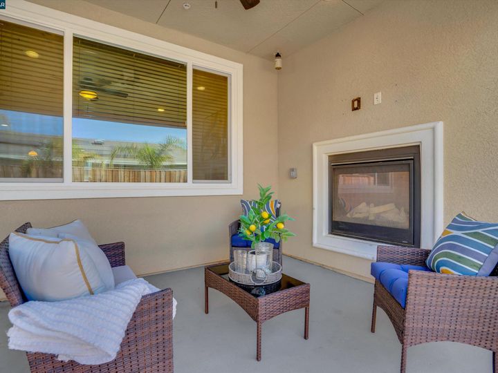 9083 Tradewinds Cir, Discovery Bay, CA | The Lakes. Photo 35 of 42