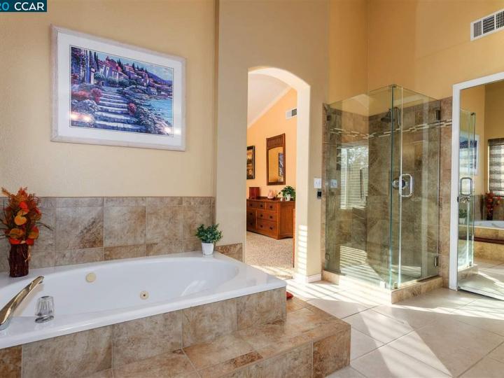 920 Jericho Ct, Brentwood, CA | Four Seasons. Photo 26 of 38