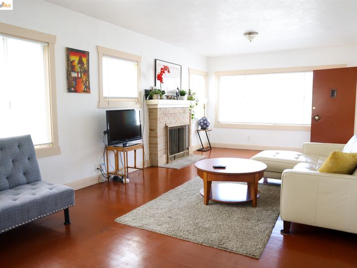 937 45th St, Oakland, CA | North Oakland. Photo 4 of 22