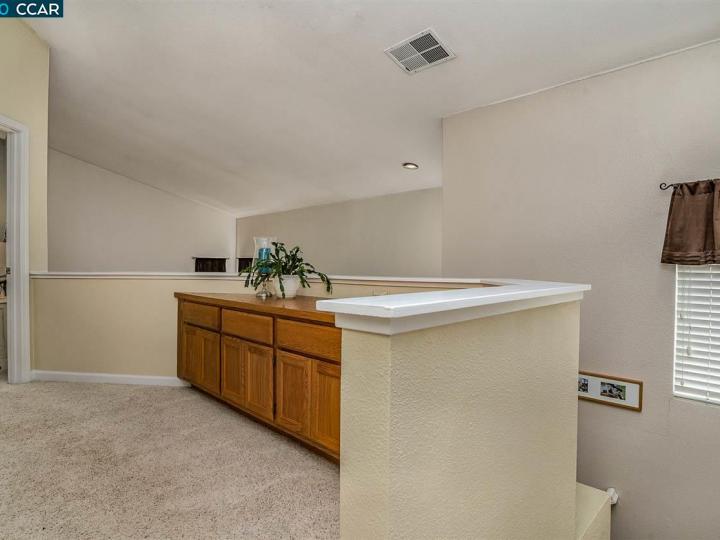 956 Country Run Dr, Martinez, CA | Parkside. Photo 19 of 25