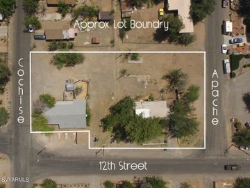 1209 E Cochise St Cottonwood AZ Multi-family home. Photo 2 of 10