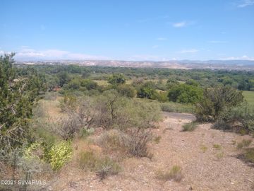 1210 Echo Ridge Way, Camp Verde, AZ | Under 5 Acres. Photo 5 of 8
