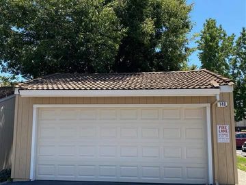 140 Arcadia Dr, Vacaville, CA, 95687 Townhouse. Photo 2 of 20