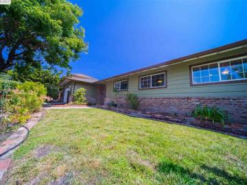 1566 Gomes Rd, Fremont, CA | Gomes. Photo 6 of 40