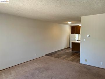 Rental 1651 Detroit Ave, Concord, CA, 94520. Photo 5 of 12