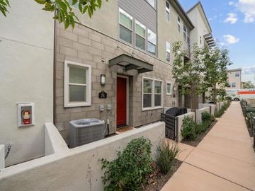 16755 Coyote Bush Dr #76, San Diego, CA, 92127 Townhouse. Photo 3 of 31