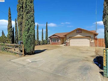 17571 W Bethany Rd, Country Property, CA
