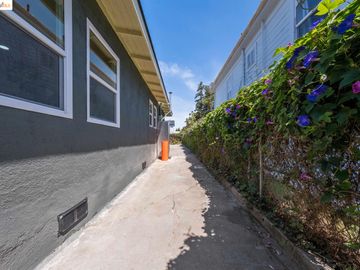 1809 96th Ave, Oakland, CA | East Oakland. Photo 6 of 35