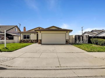 1890 Clearview Dr, Hollister, CA | . Photo 2 of 37