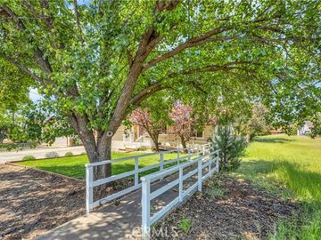 19159 Stonegate Rd, Hidden Valley Lake, CA | . Photo 5 of 33