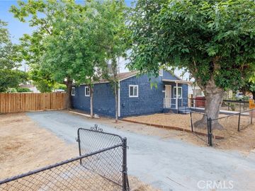 2216 Young St, Selma, CA | . Photo 4 of 38