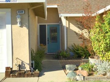 2320 Meredith Way, Antioch, CA | Mira Vista. Photo 3 of 3