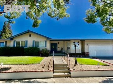 24 Carroll Dr, Pittsburg, CA | Highland. Photo 2 of 35