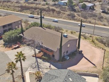 2446 S High View Cir Cottonwood AZ Multi-family home. Photo 3 of 9