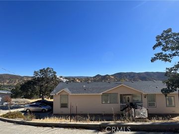 2564 Indian Hill Rd, Spring Valley, CA