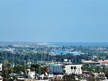 2681 Skyline Dr, Long Beach, CA, 90755 Townhouse. Photo 2 of 52