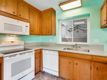 3106 Marburger Ave, Belmont, CA | . Photo 5 of 27