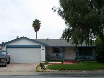 32477 Elizabeth Way, Town And Country, CA
