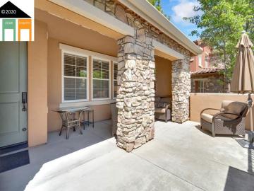 3683 Central Pkwy, Dublin, CA, 94568 Townhouse. Photo 4 of 40