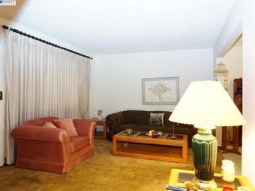 3748 Colet Ter, Fremont, CA, 94536 Townhouse. Photo 4 of 27