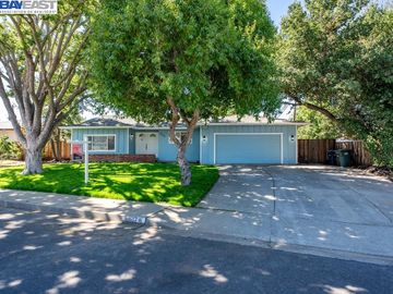 4336 Armand Dr, Concord, CA | Clayton Valley. Photo 5 of 32