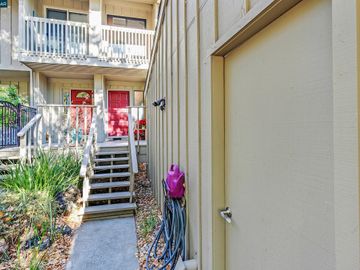 446 Sycamore Hill Dr, Danville, CA, 94526 Townhouse. Photo 4 of 38