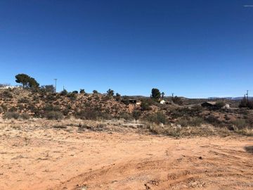 452 Geary Heights Rd, Clarkdale, AZ | Under 5 Acres. Photo 3 of 4