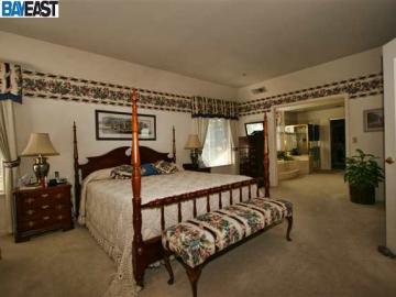 48942 Green Valley Rd, Fremont, CA | Laurel Heights. Photo 5 of 8