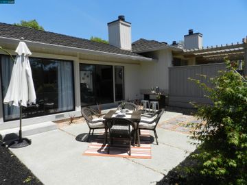 503 Rolling Hills Ln, Danville, CA, 94526 Townhouse. Photo 6 of 45