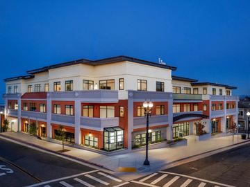 520 Lighthouse Ave unit #203, Pacific Grove, CA