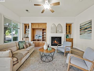 603 Pomona Dr, Brentwood, CA | Summerset 4. Photo 6 of 44