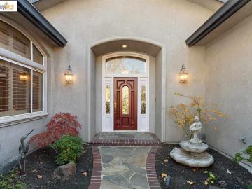 625 Devonshire Loop, Brentwood, CA | Apple Hill Ests. Photo 5 of 34