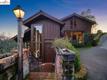 64 Charles Hill Rd, Charles Hill, CA