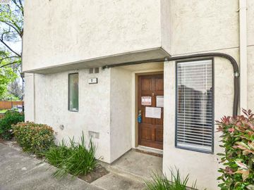 7 Madrid Pl, Antioch, CA, 94509 Townhouse. Photo 2 of 39