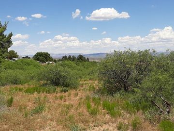 840 Mescal Spur Rd, Clarkdale, AZ | Under 5 Acres. Photo 2 of 10